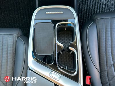 2023 Black Maxus MIFA 9