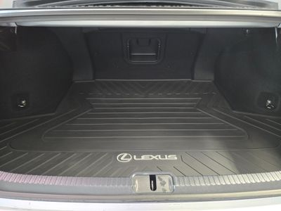 2025 Lexus ES 300h
