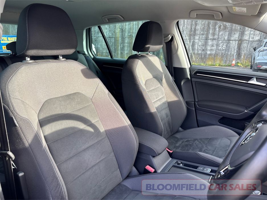 2017 Volkswagen Golf