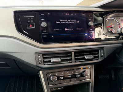 2020 Volkswagen Polo