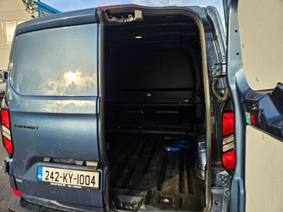 2024 Ford Transit Custom