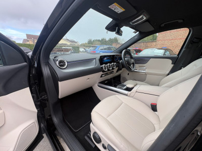 2022 Mercedes-Benz EQA