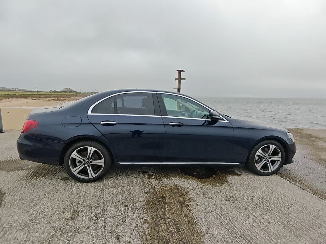 2019 Mercedes-Benz E 220