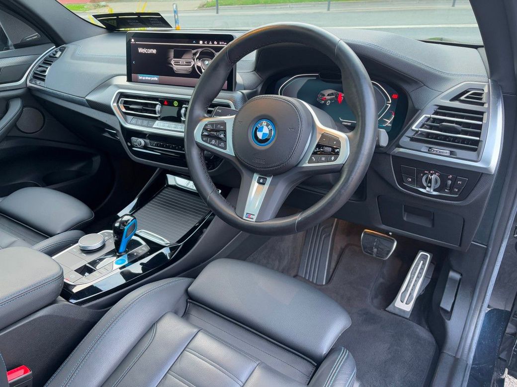 2023 BMW iX3