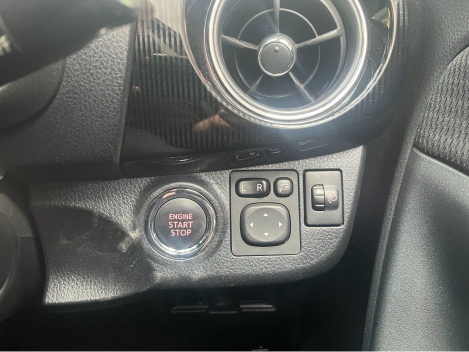 2018 Toyota Vitz
