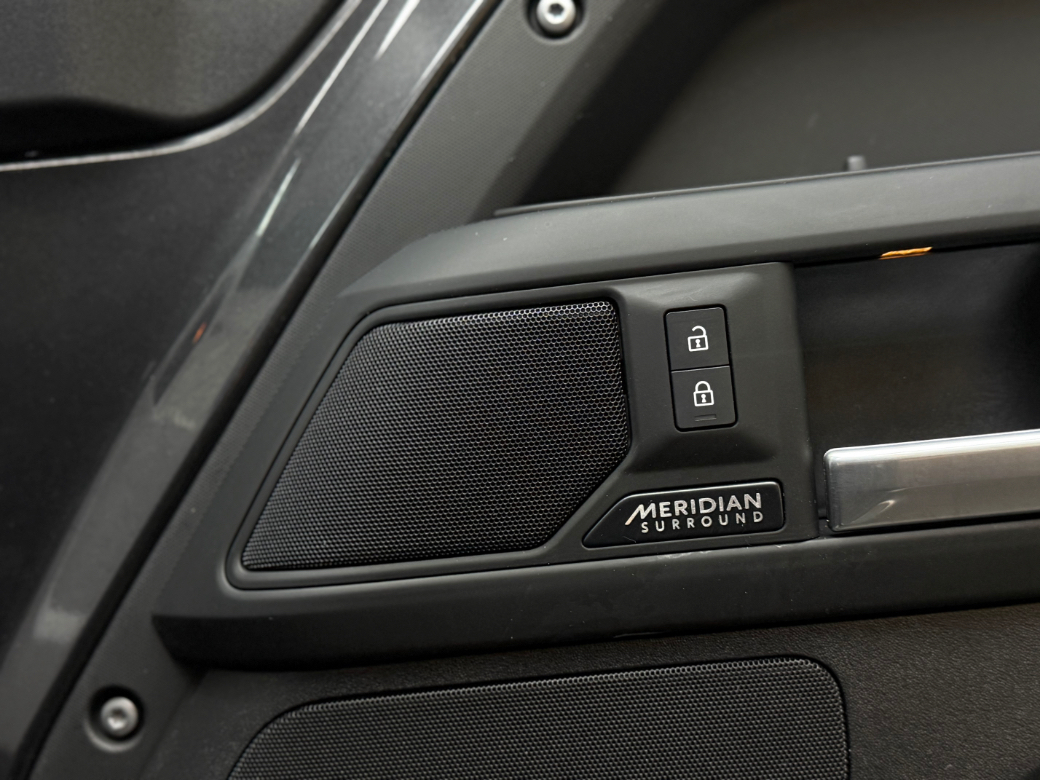 2024 Land Rover Defender