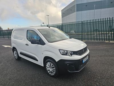 2021 Peugeot Partner