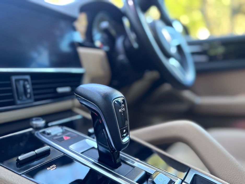 2023 Porsche Cayenne