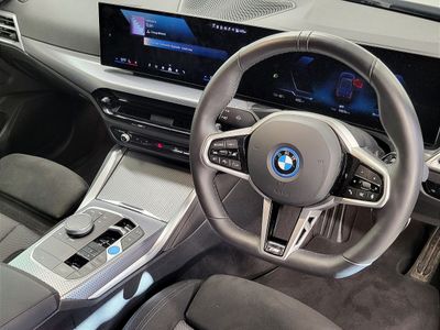 2025 BMW i4