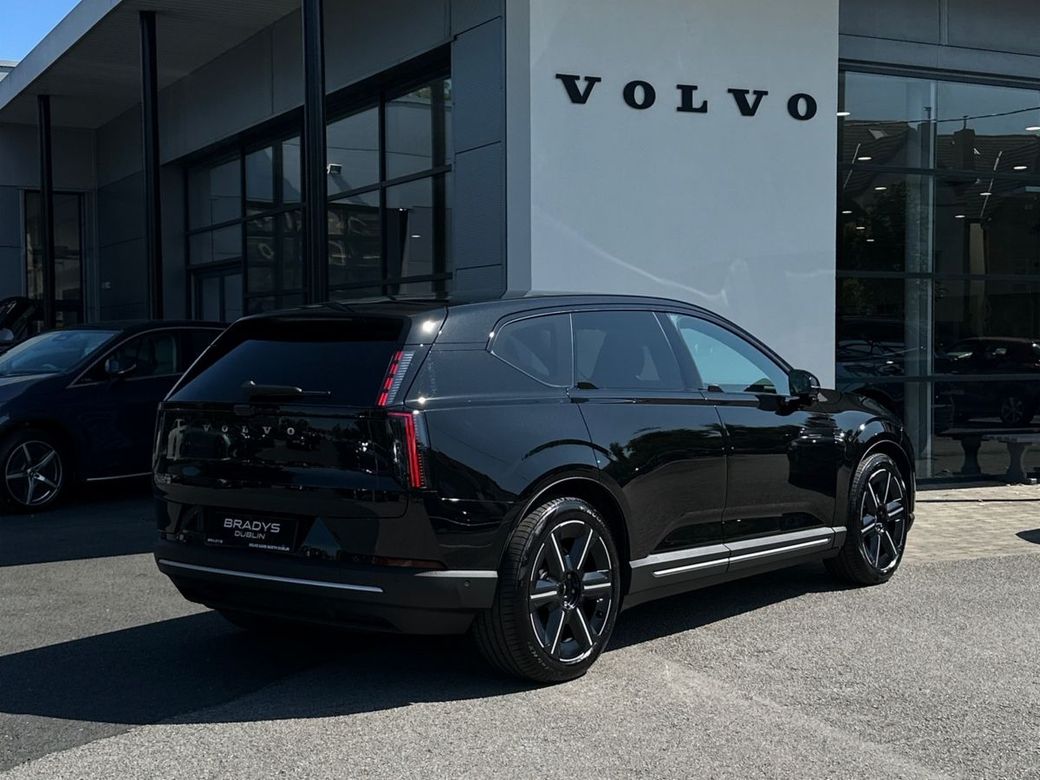 2026 Volvo EX60