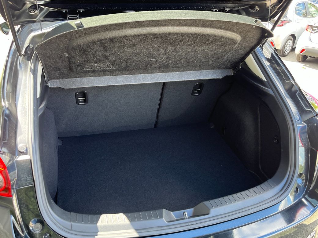 2018 Mazda Axela
