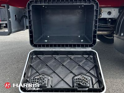 2026 White Maxus Deliver 9