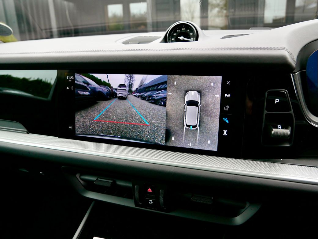 2025 Porsche Cayenne