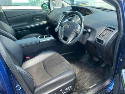 2015 Toyota Prius Alpha