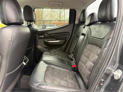 2020 Mitsubishi L200