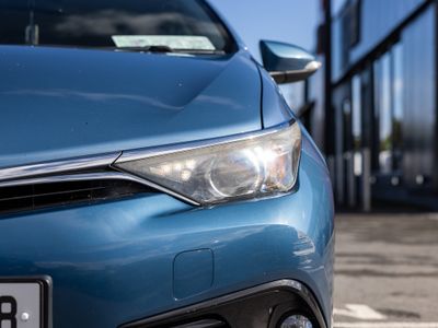 2017 Toyota Auris
