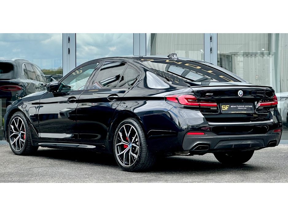 2022 BMW 5 Series