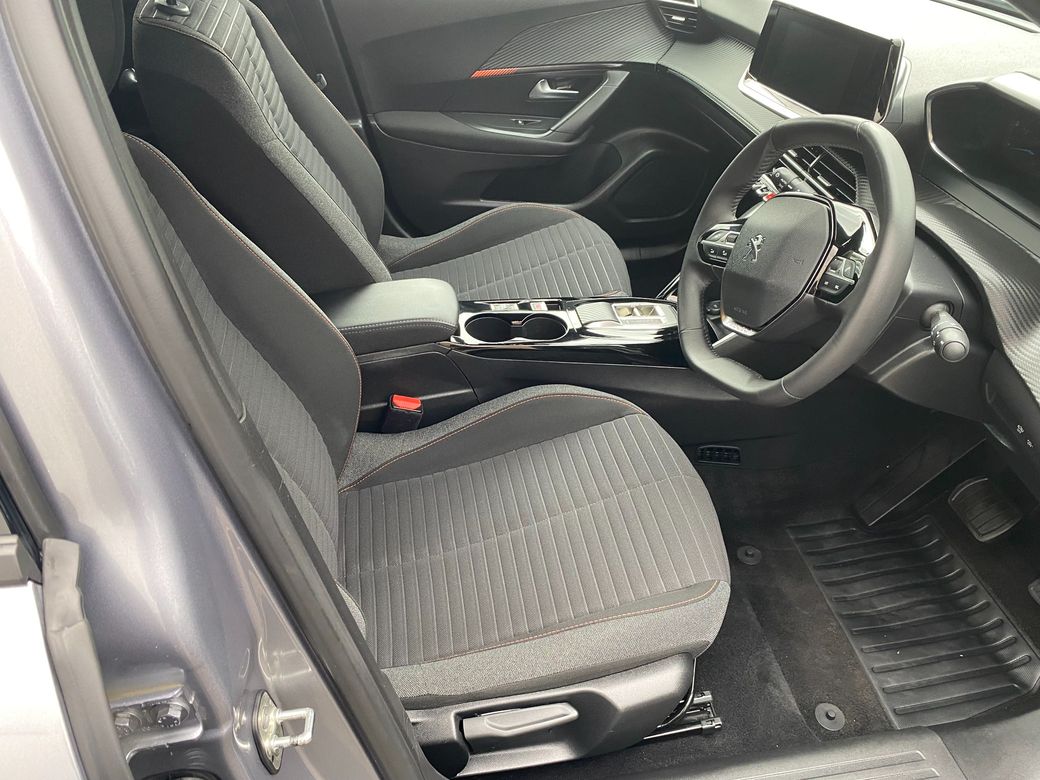 2023 Peugeot 2008