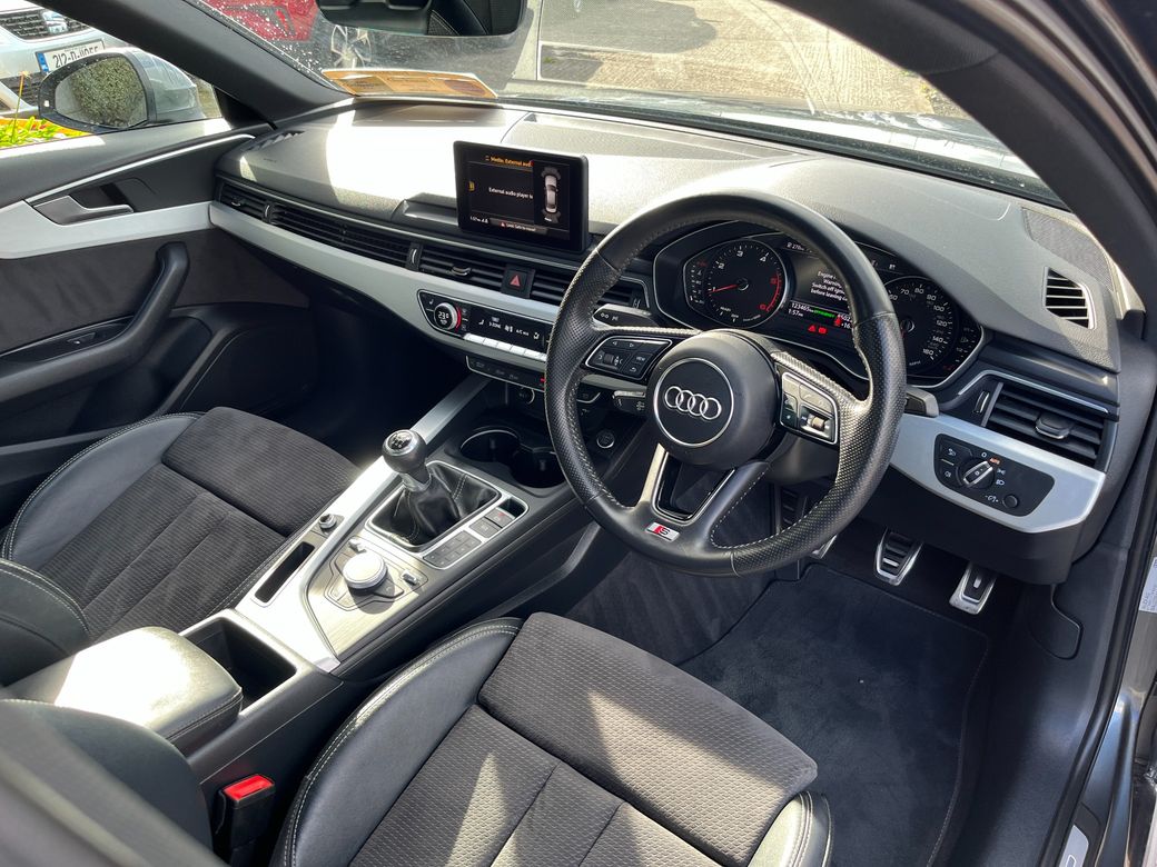 2018 Audi A4