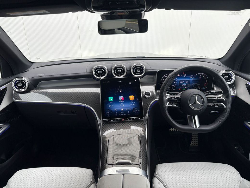 2025 Mercedes-Benz GLC Class
