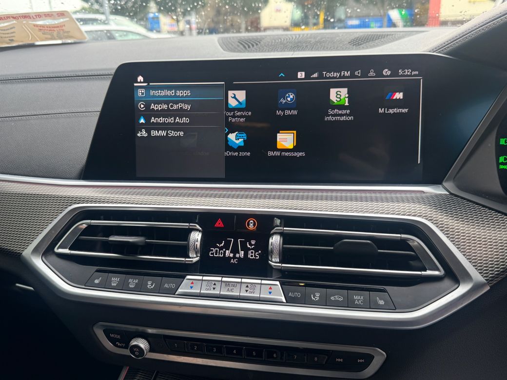 2022 BMW X5