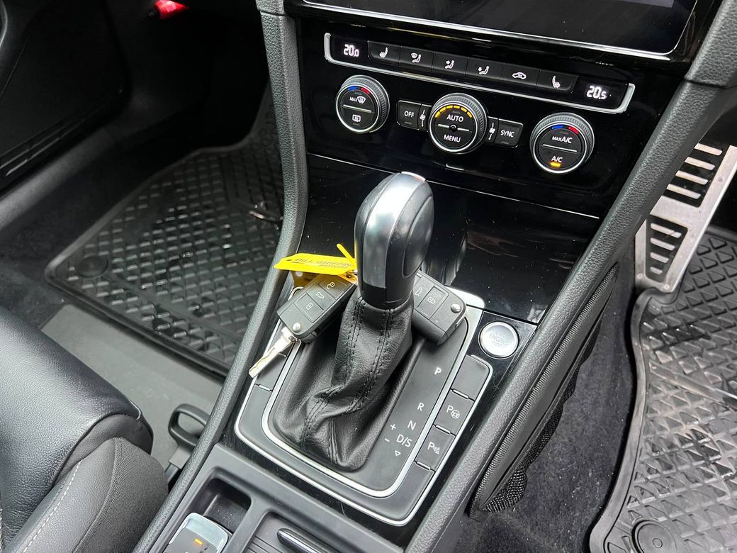 2020 Volkswagen Golf