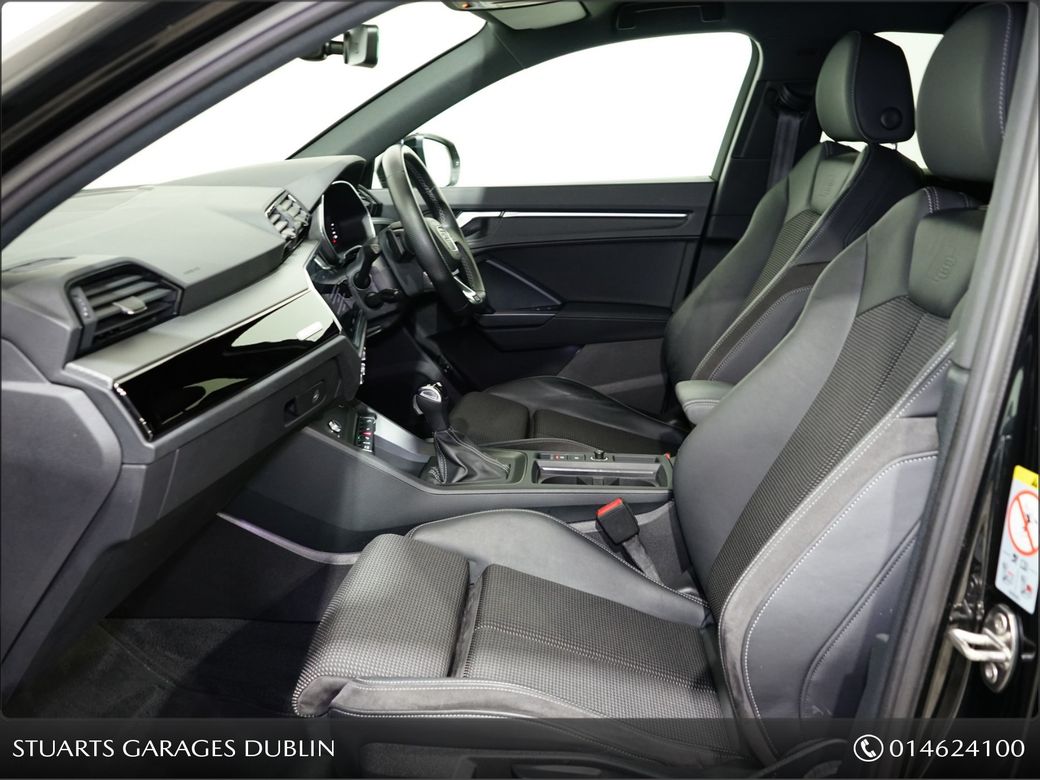 2022 Audi Q3