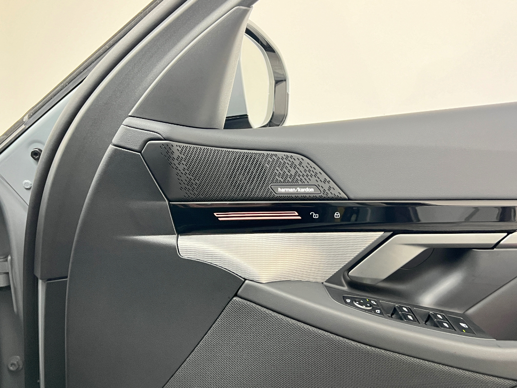 2025 BMW 5 Series