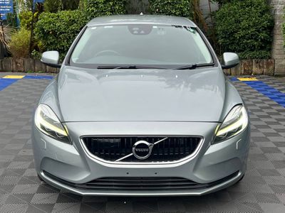 2018 Volvo V40