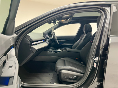 2025 BMW 5 Series