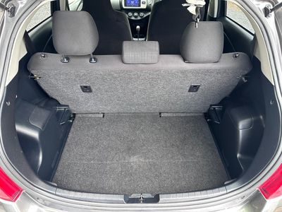 2015 Toyota Vitz