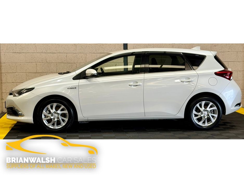 2016 Toyota Auris