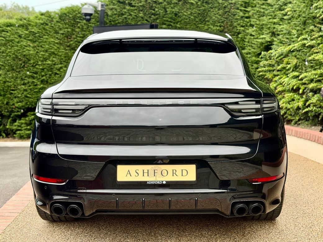 2022 Porsche Cayenne