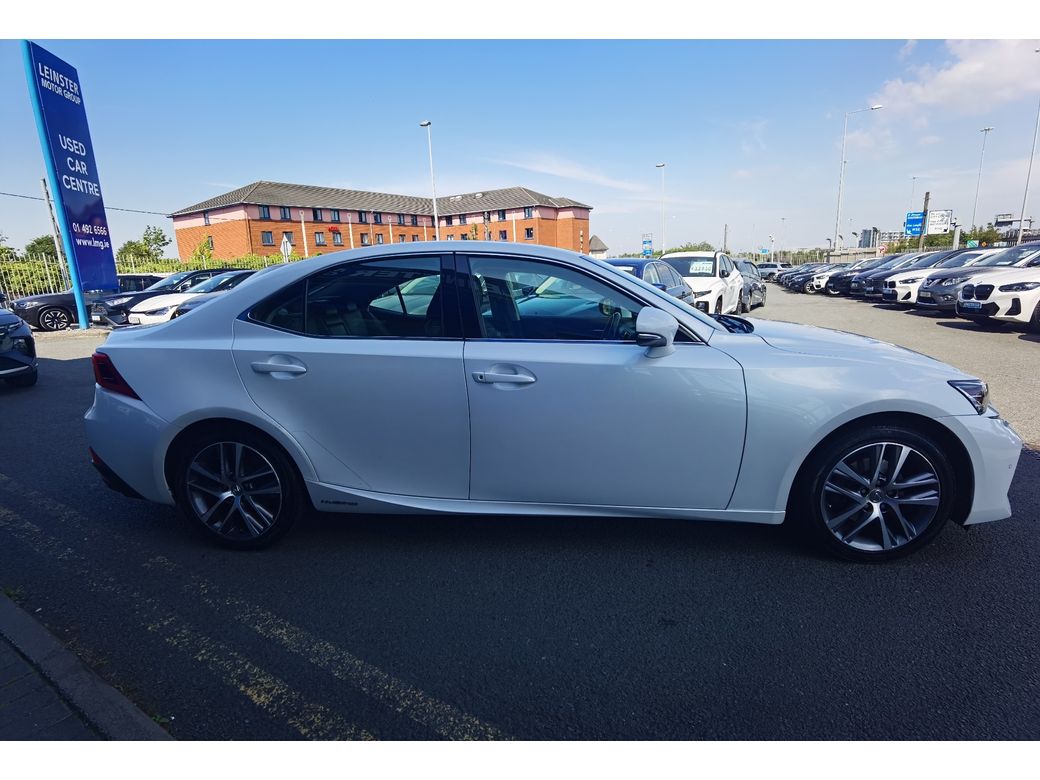 2019 Lexus IS