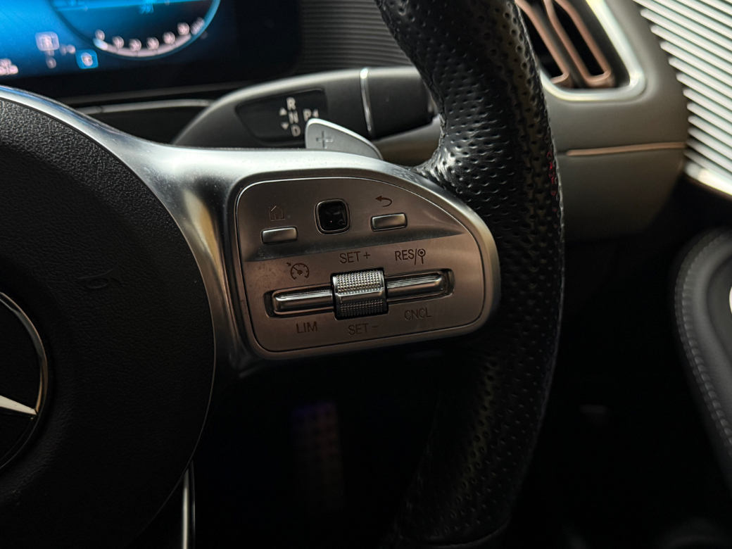 2024 Mercedes-Benz EQC