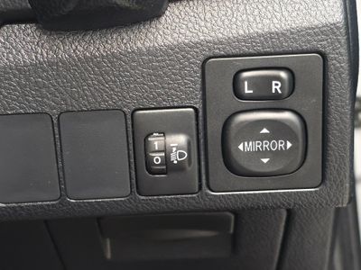 2014 Toyota Auris