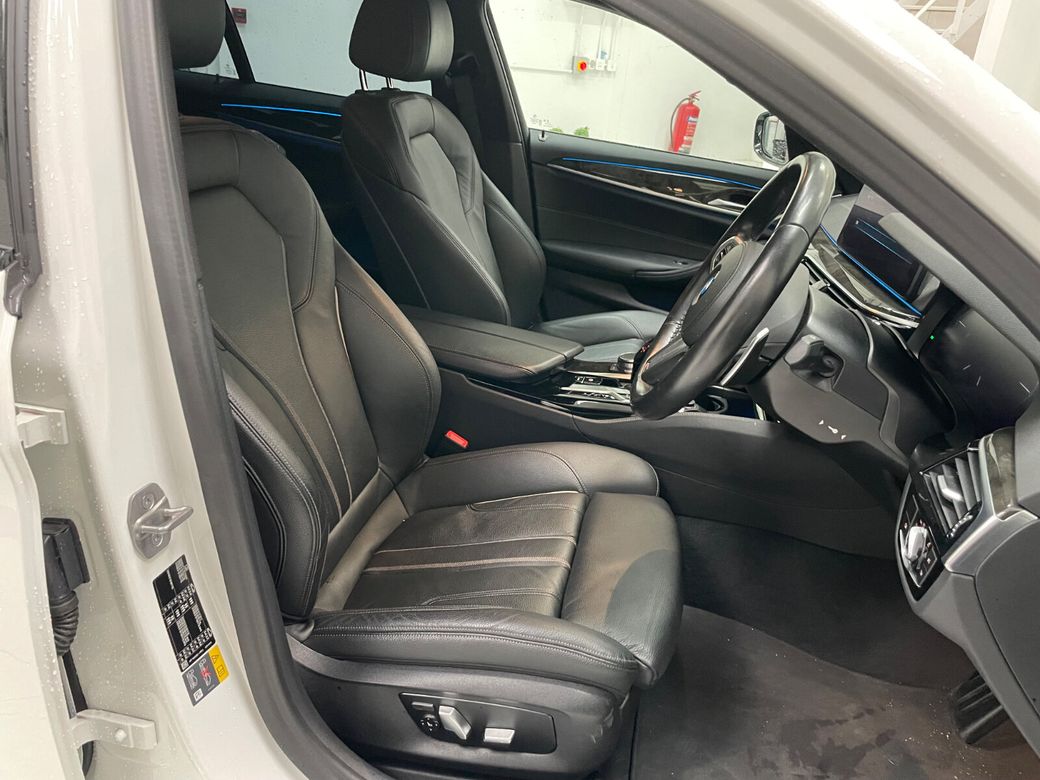 2021 BMW 5 Series