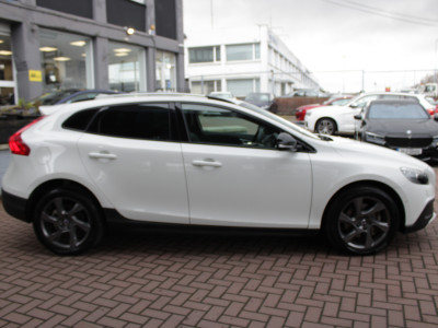 2016 Volvo V40 Cross Country