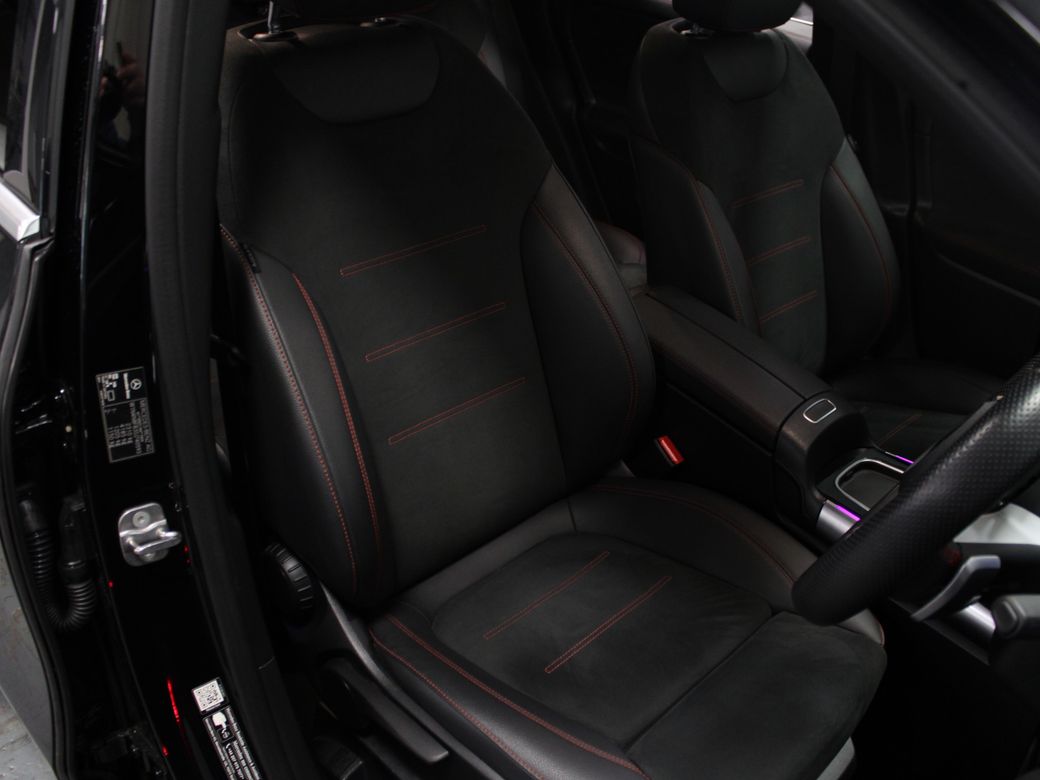 2025 Mercedes-Benz GLA Class