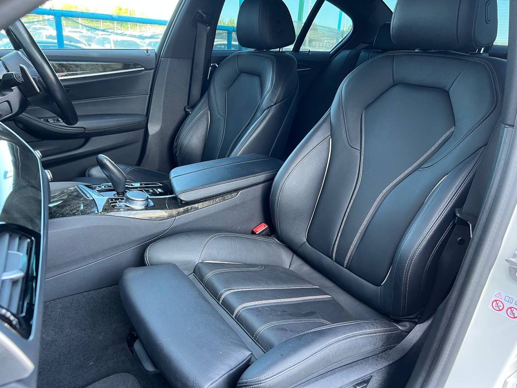 2021 BMW 5 Series