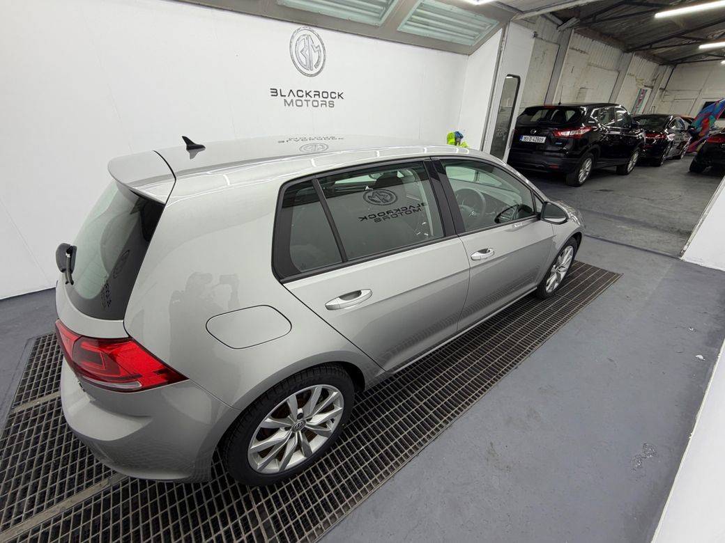 2016 Volkswagen Golf