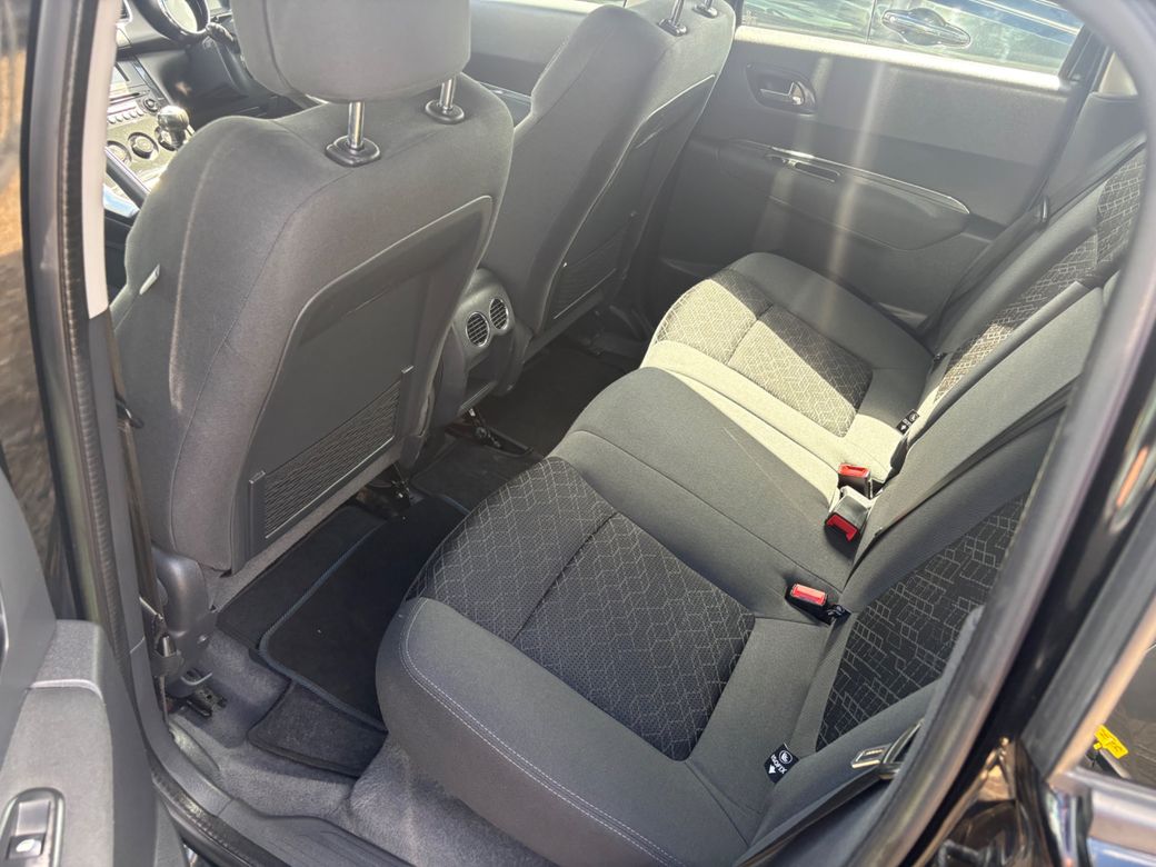 2014 Peugeot 3008