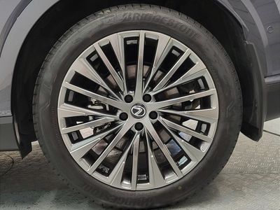 2025 Lexus RX