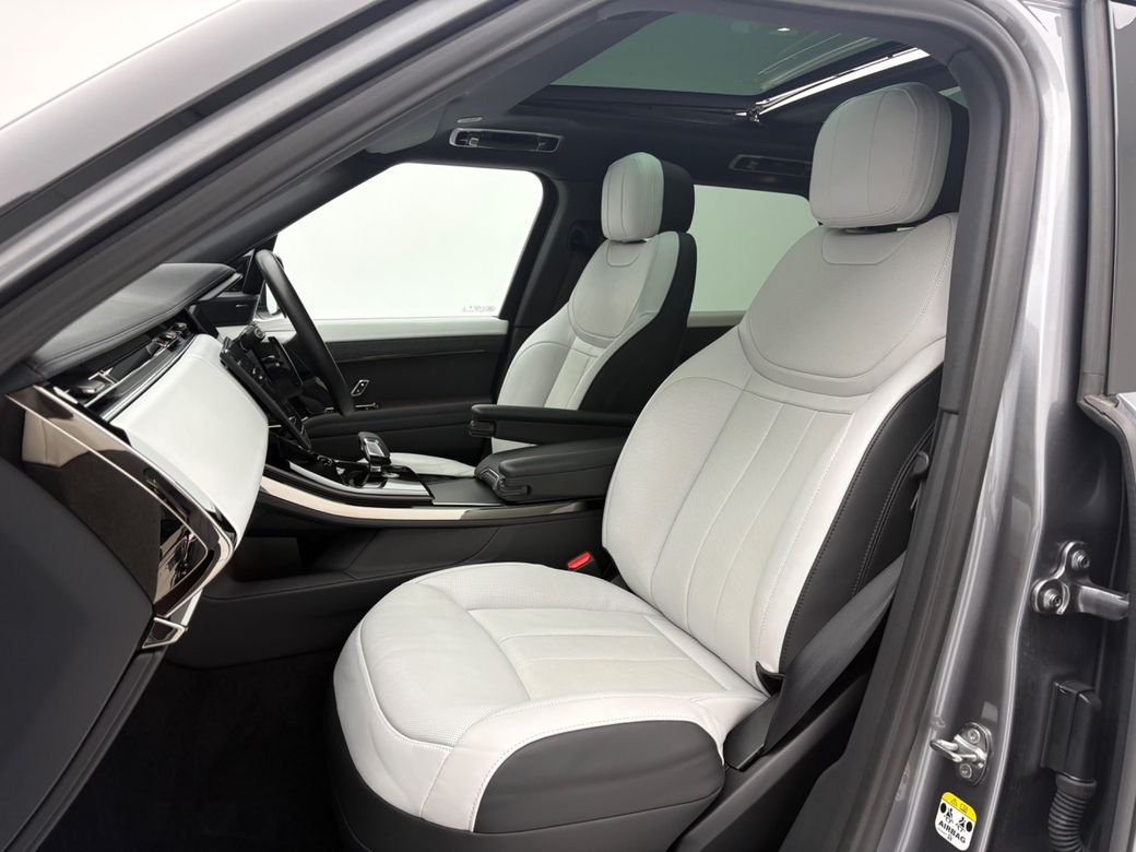 2024 Land Rover Range Rover Sport