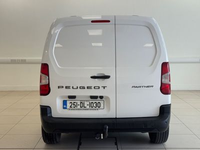 2025 Peugeot Partner