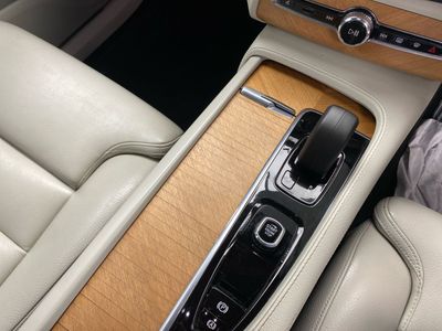 2022 Volvo XC90
