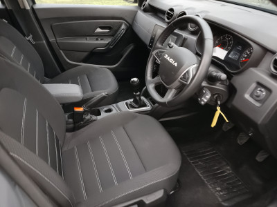2023 Dacia Duster