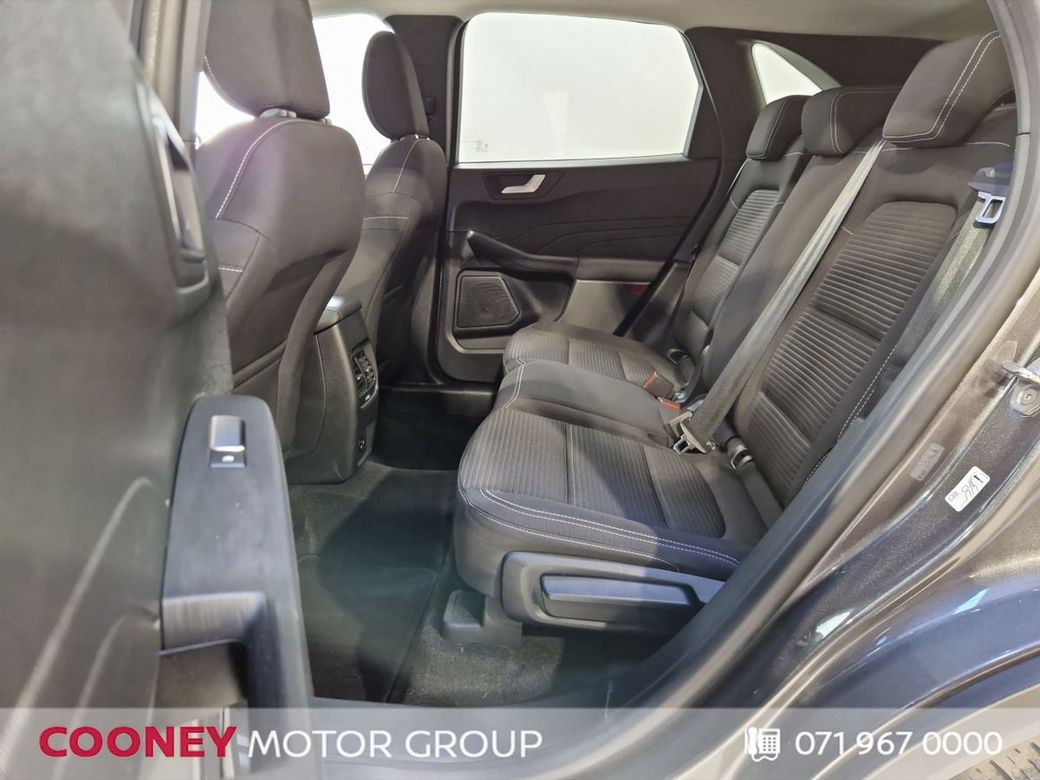 2022 Ford Kuga
