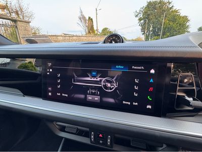 2025 Porsche Cayenne
