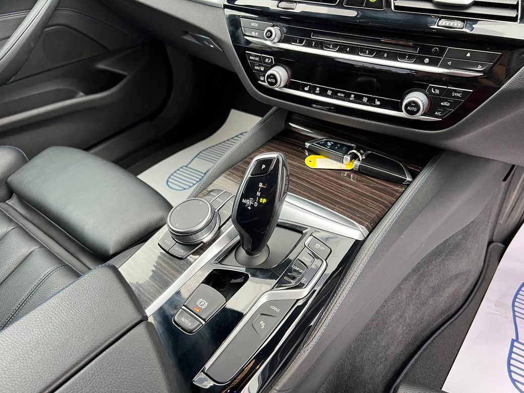 2019 BMW 5 Series